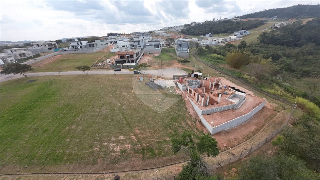 Imperdível! Terreno à Venda no Condomínio Santa Isabel em Louveira
