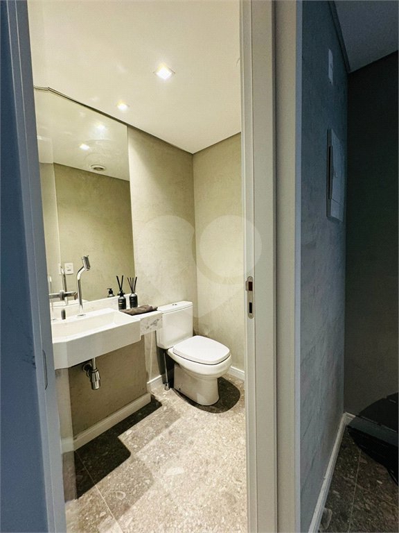 Apartamento à venda com 3 quartos em Vila Cordeiro, São Paulo, SP