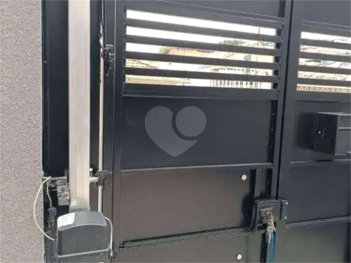 Sobrado à venda com 3 quartos, sendo 1 suíte, em Vila Marina, São Paulo, SP