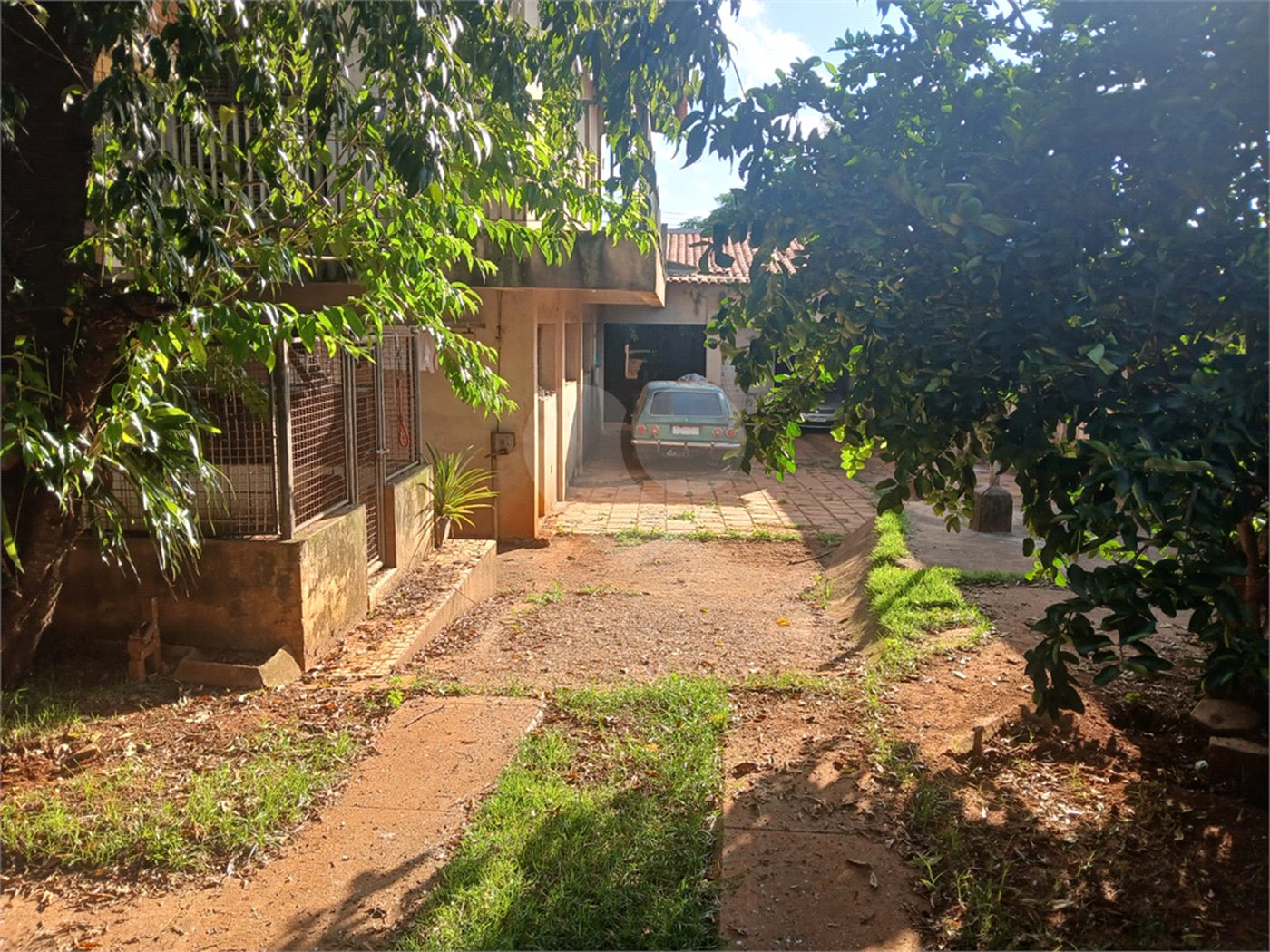 Casa à venda com 4 quartos, sendo 2 suítes,  em Parque da Lagoa, Itapetininga, SP