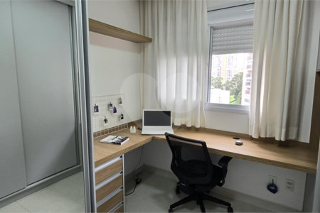 Apartamento à venda com 2 quartos, sendo 1 suíte, em Vila Andrade, São Paulo, SP