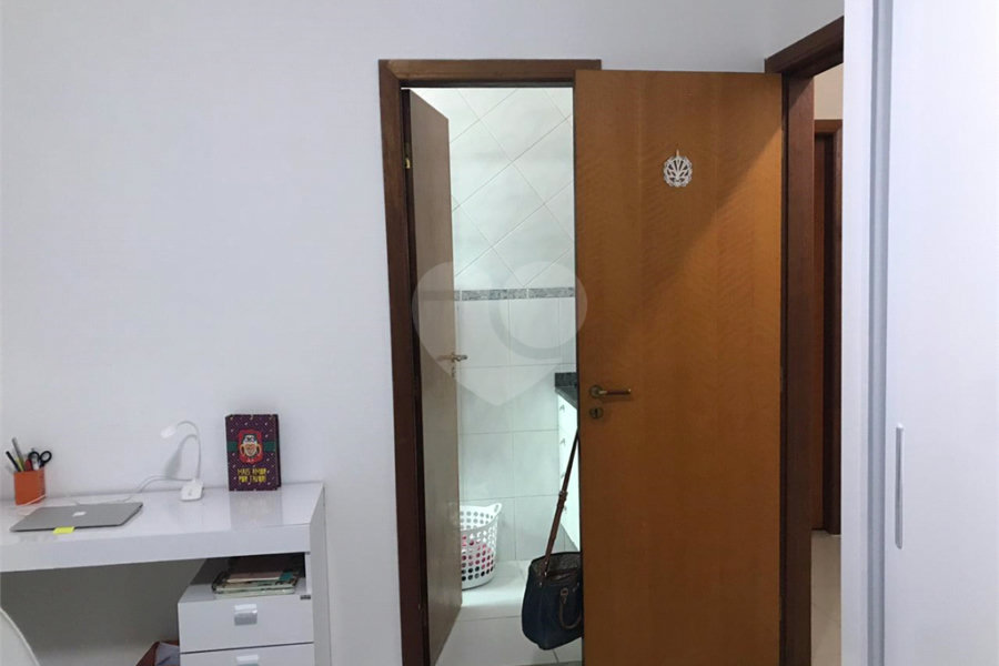 Sobrado à venda com 3 suítes em Tremembé, São Paulo, SP