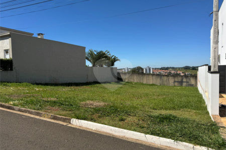 Terreno à venda em Jardim Marabá, Itapetininga, SP