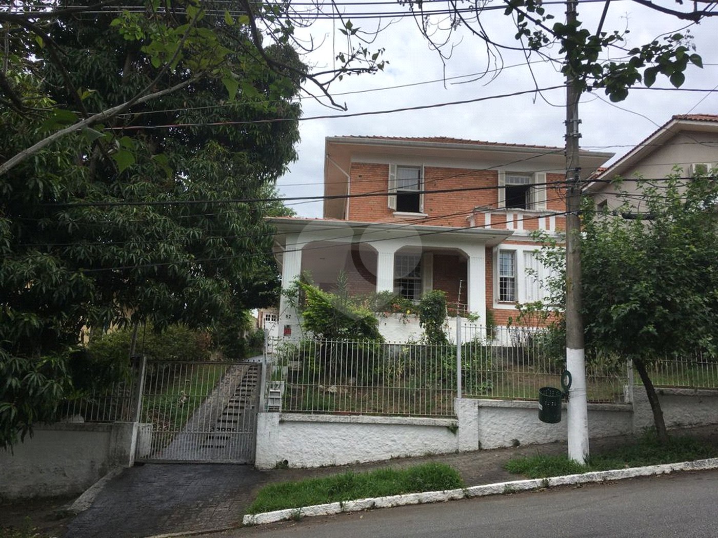 Sobrado à venda com 4 quartos, sendo 1 suíte, em Perdizes, São Paulo, SP