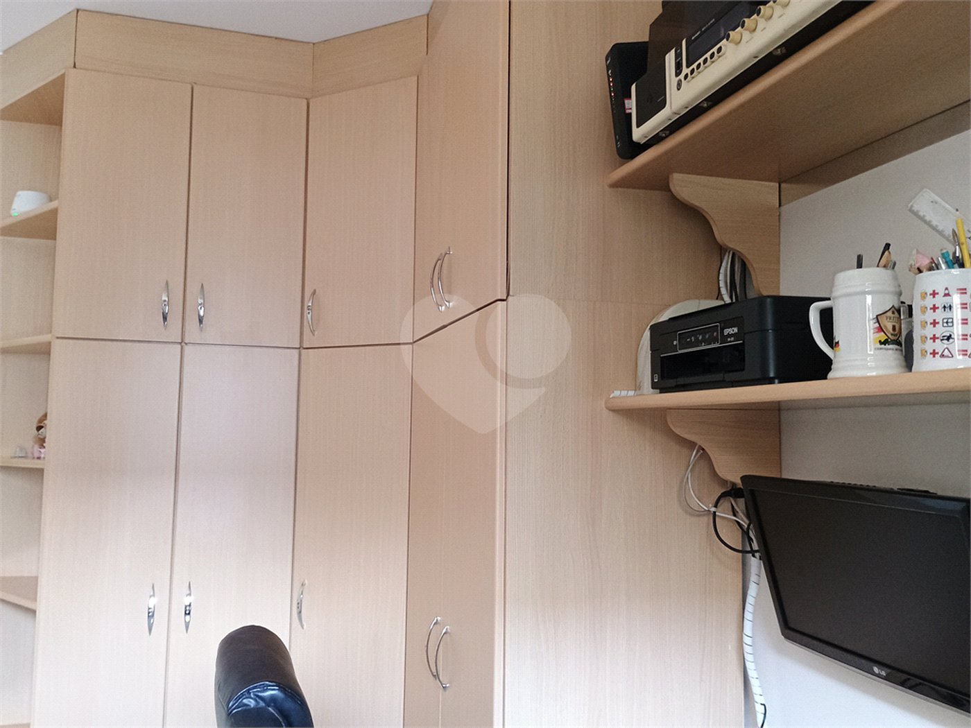 Casa à venda com 3 quartos, sendo 1 suíte, no condomínio Portal dos Pinheiros, Ribeirão Preto - SP