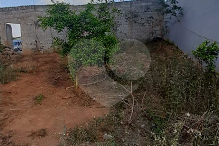 Terreno à venda no Centro, Bom Jesus dos Perdões, SP