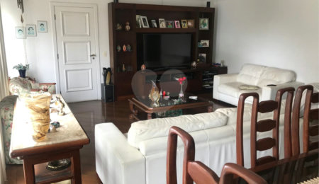 Apartamento à venda com 4 quartos, sendo 1 suíte,  em Vila Monte Alegre, São Paulo, SP