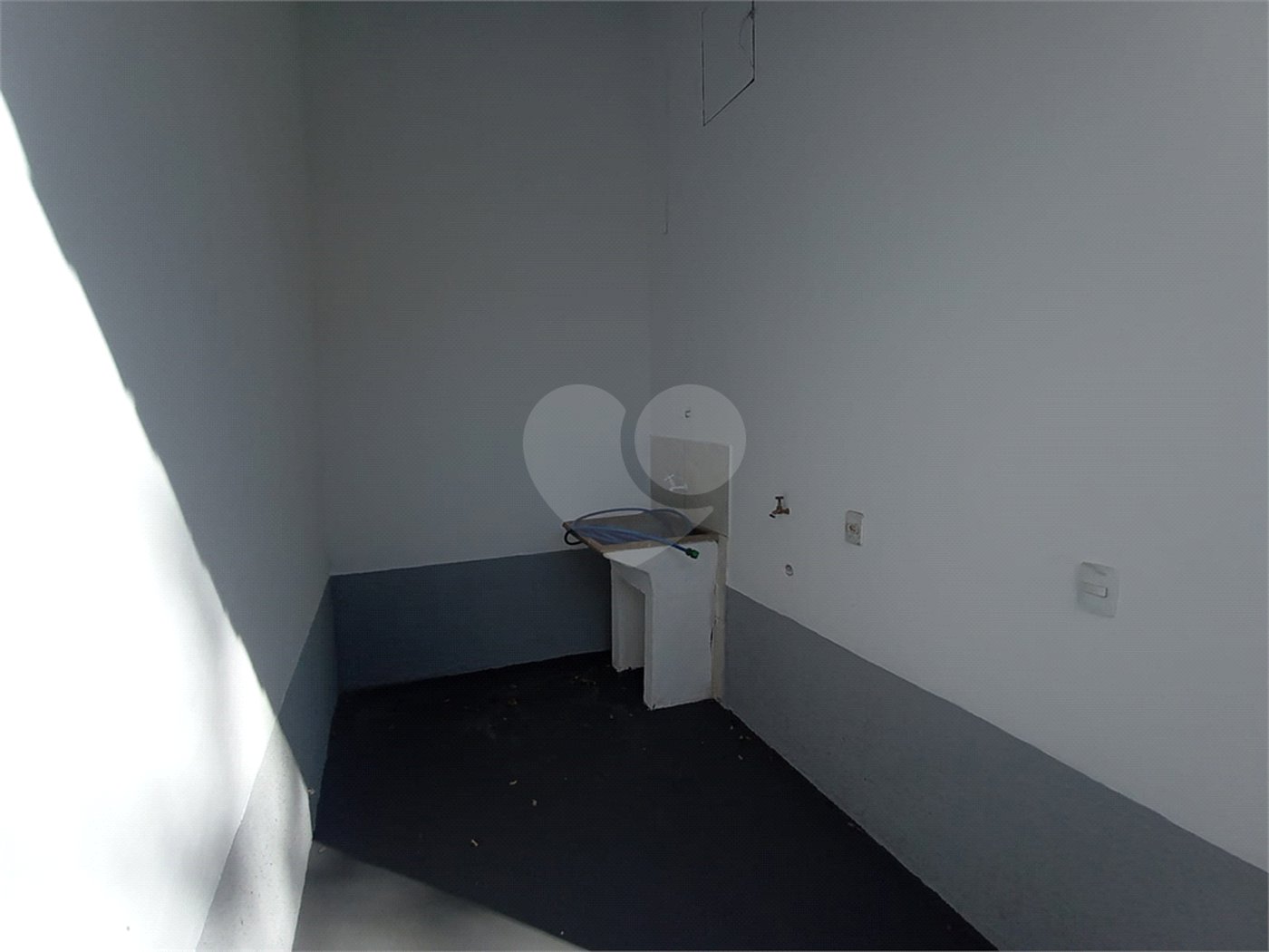 Casa à venda com 2 quartos em Retiro Santana, Itapetininga, SP