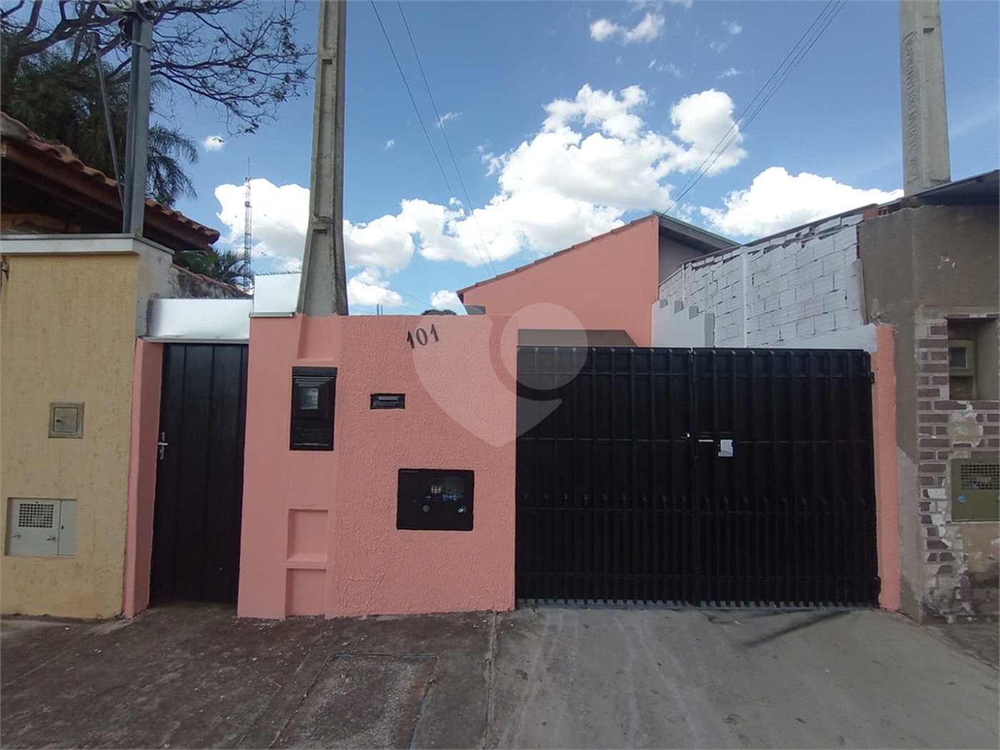 Casa à venda com 2 quartos em Retiro Santana, Itapetininga, SP