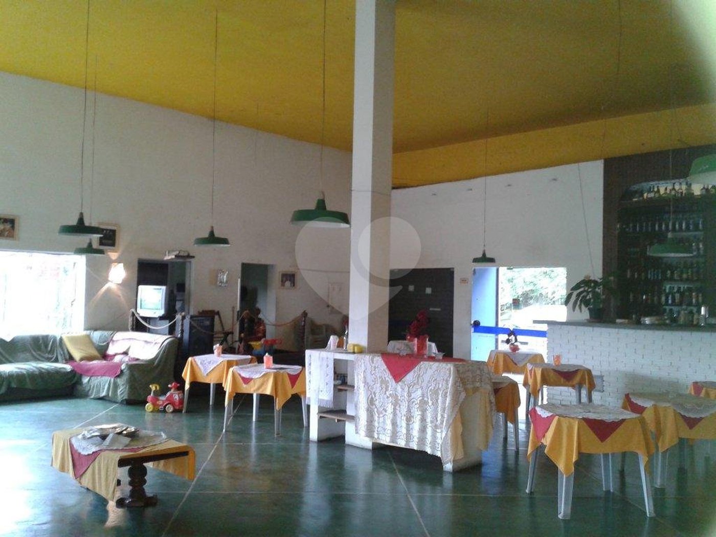 Casa à venda no condomínio Estrada Santa Ines,3250, Caieiras - SP