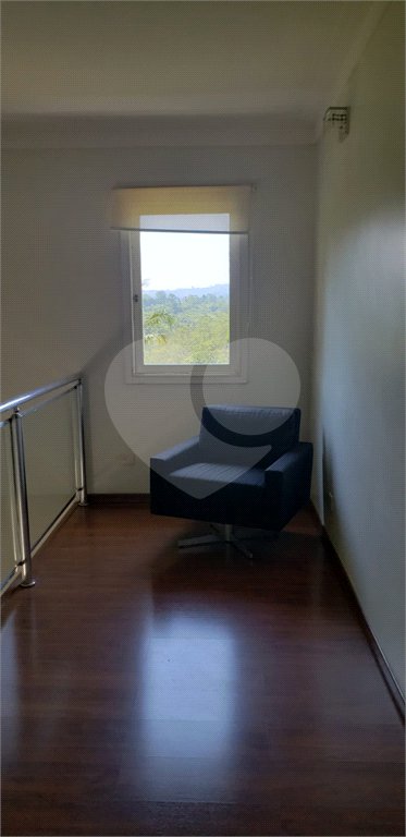 Casa à venda com 4 suítes em Pirucaia, Mairiporã, SP