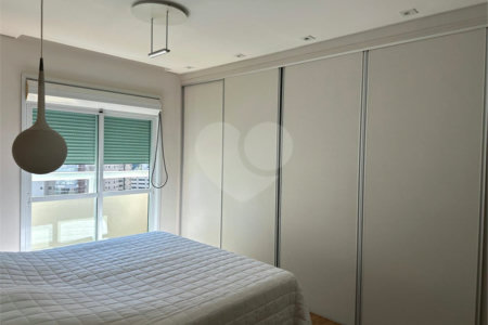 Apartamento à venda com 3 suítes em Vila Suzana, São Paulo, SP