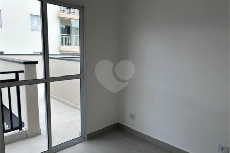 Apartamento à venda com 1 quarto em Vila Vitório Mazzei, São Paulo, SP