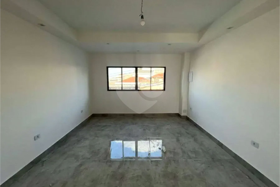 Sobrado à venda com 3 quartos, sendo 1 suíte, em Vila Bonilha, São Paulo, SP