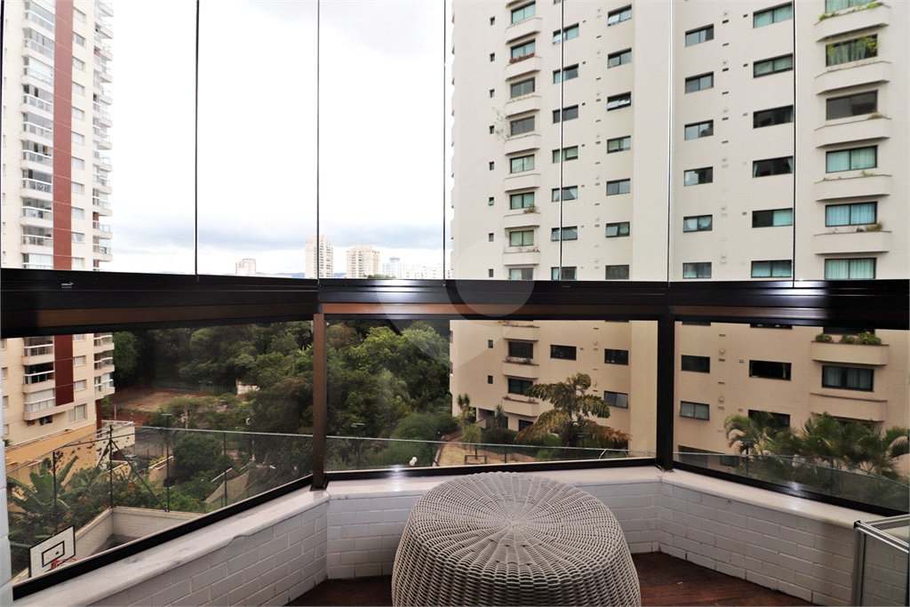 Apartamento à venda com 5 quartos, sendo 2 suítes, em Santana, São Paulo, SP