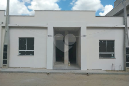 Casa à venda com 2 quartos, sendo 1 suíte, no condomínio Ceu de Brigadeiro, Sorocaba - SP