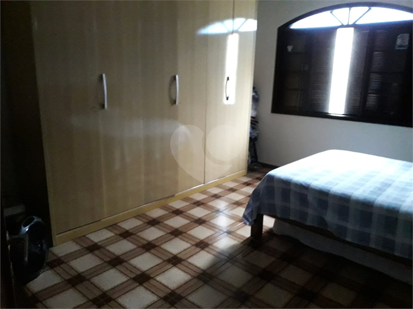 Sobrado à venda com 4 quartos em Tremembé, São Paulo, SP