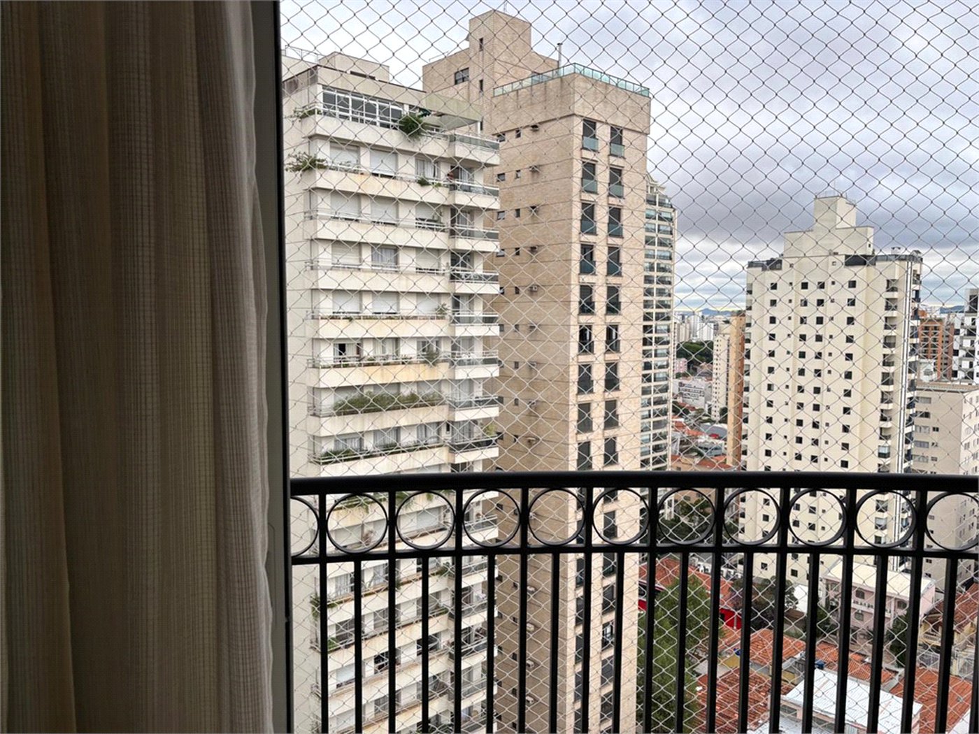 Apartamento à venda com 3 quartos, sendo 2 suítes, em Santana, São Paulo, SP