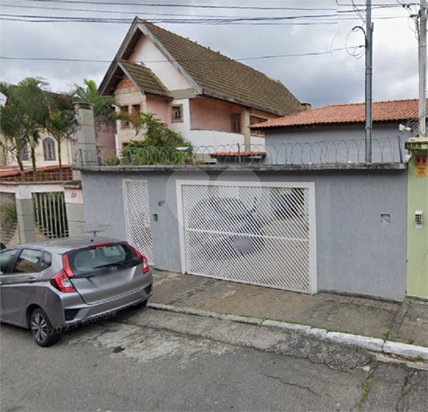 Sobrado à venda com 3 quartos, sendo 1 suíte, em Tremembé, São Paulo, SP