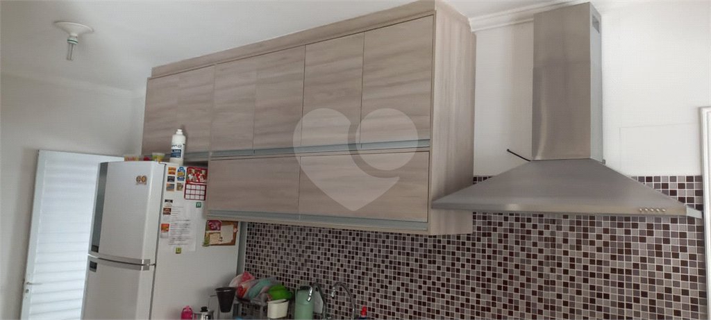 Casa à venda com 3 quartos, sendo 1 suíte, no condomínio Sausalito, Mairiporã - SP