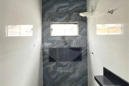 Casa Térrea à venda com 3 quartos, sendo 1 suíte, em Jardim Califórnia, Cuiabá, MT