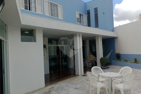 Casa à venda com 4 quartos, sendo 1 suíte, em Vila Rosa, Itapetininga, SP
