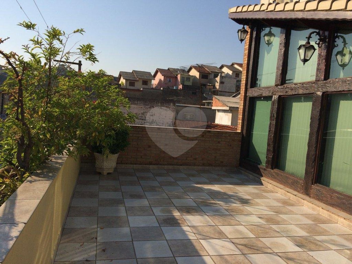 Sobrado à venda com 5 quartos, sendo 4 suítes,  em Vila Mazzei, São Paulo, SP