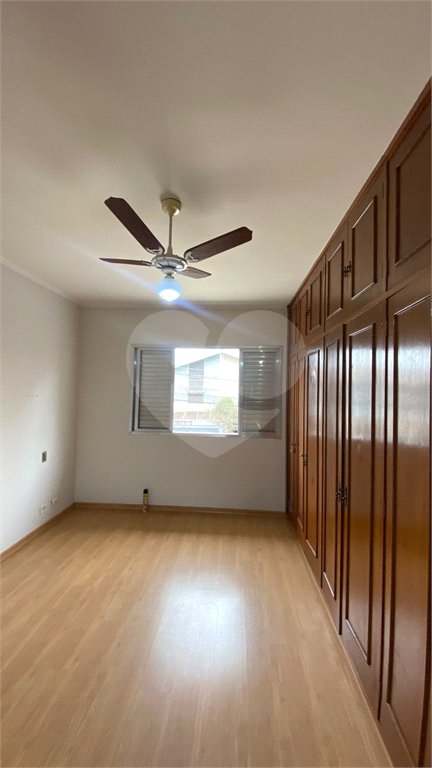 Sobrado à venda com 3 quartos, sendo 2 suítes,  em Jardim Brasil (zona Sul), São Paulo, SP