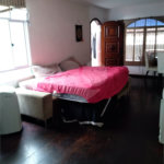 Casa à venda com 5 quartos, sendo 1 suíte,  em Cambuci, São Paulo, SP