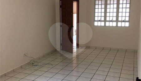 Casa para alugar com 3 quartos, sendo 1 suíte,  em Aqui Se Vive, Indaiatuba, SP