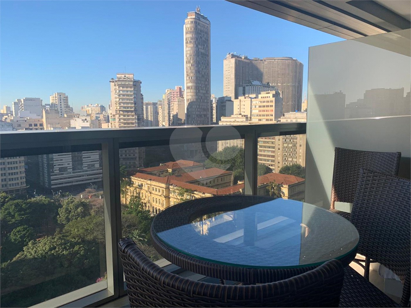 Apartamento à venda ou para alugar com 1 quarto em Santa Efigênia, São Paulo, SP