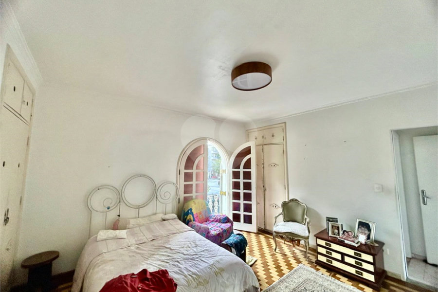 Sobrado à venda com 4 quartos, sendo 3 suítes, em Jardim São Paulo(zona Norte), São Paulo, SP