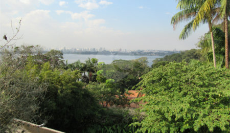 Casa à venda com 3 quartos, sendo 1 suíte,  em Guarapiranga, São Paulo, SP