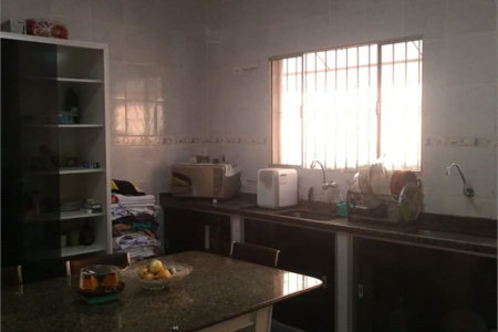 Casa à venda com 4 quartos, sendo 1 suíte, em Vila Pirajussara, São Paulo, SP