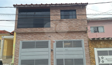 Sobrado à venda com 3 quartos, sendo 2 suítes, em Vila Aparecida, São Paulo, SP