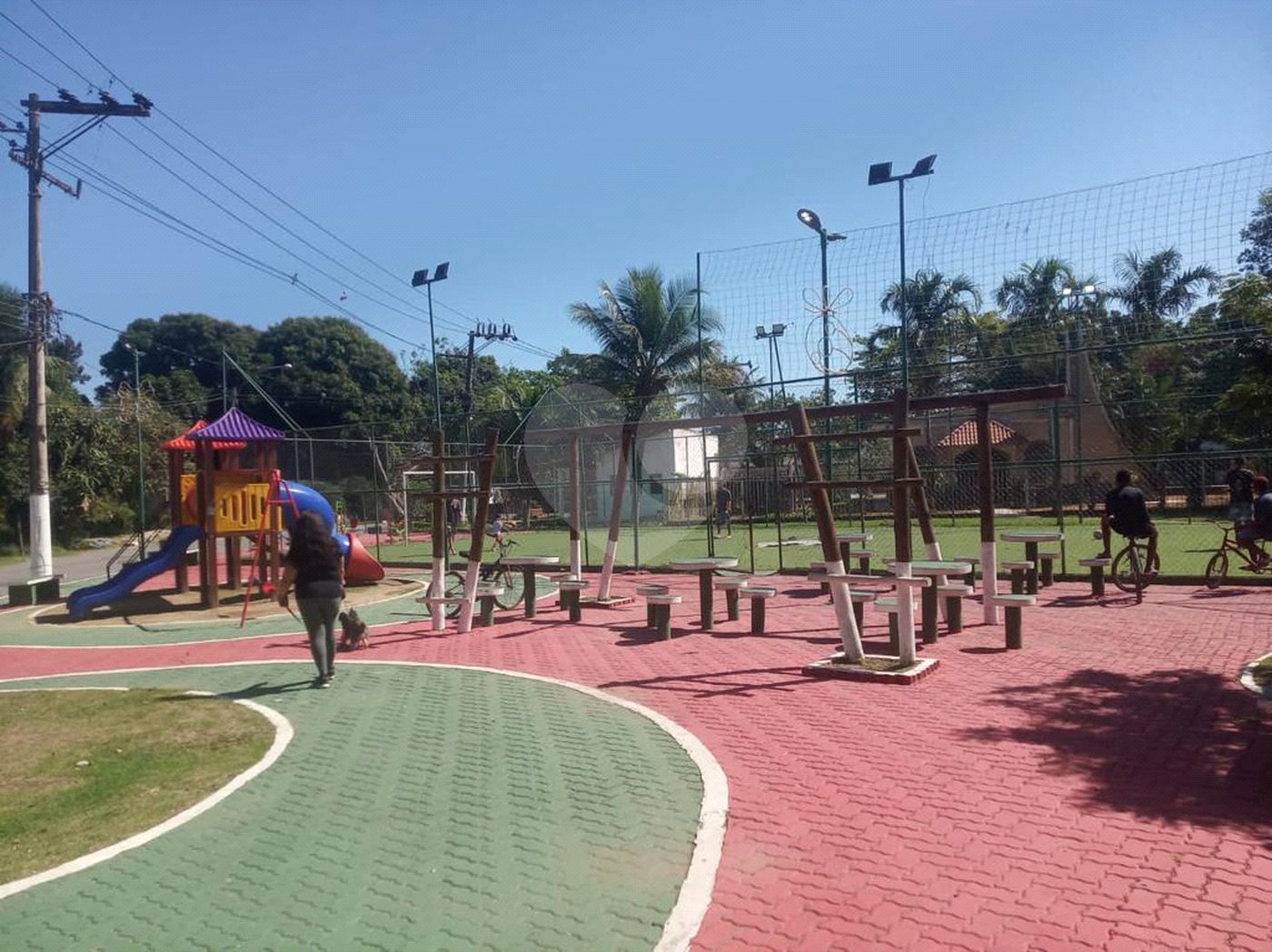 Terreno à venda em Canto do Rio, Seropédica, RJ