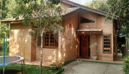 Casa à venda com 3 quartos, sendo 1 suíte,  em Serra da Cantareira, Mairiporã, SP