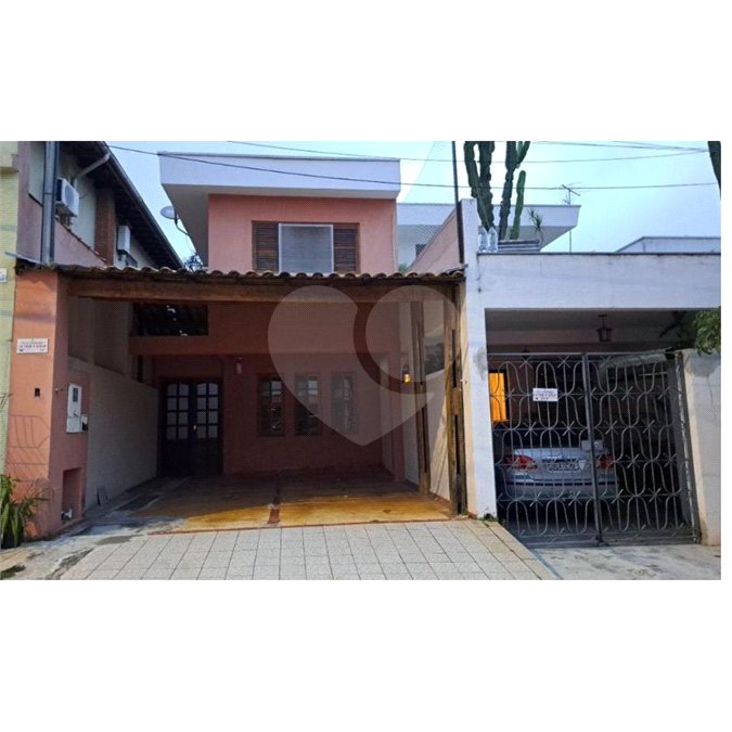 Sobrado à venda com 3 quartos, sendo 1 suíte,  em Jardim Olympia, São Paulo, SP