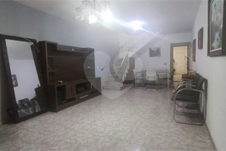 Casa à venda com 3 quartos, sendo 1 suíte,  em Jardim Vila Galvão, Guarulhos, SP