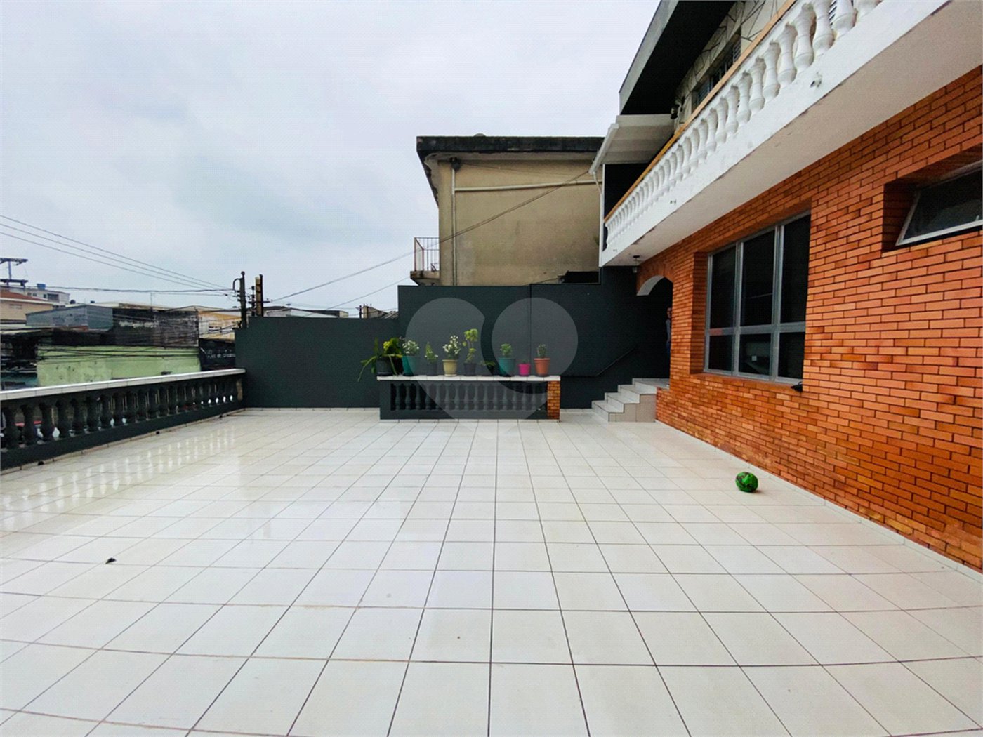 Sobrado à venda com 8 quartos em Jardim São Jorge (raposo Tavares), São Paulo, SP