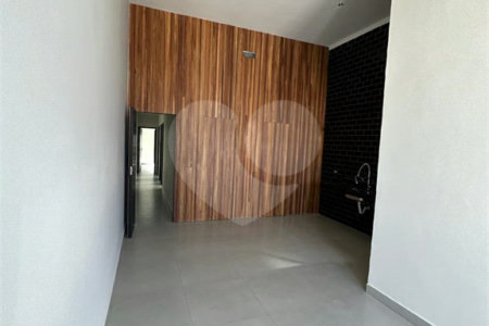Casa Térrea à venda com 3 quartos, sendo 1 suíte, em Jardim do Lago, Atibaia, SP