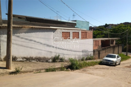 Casa à venda com 1 quarto em Lopes de Oliveira, Sorocaba, SP
