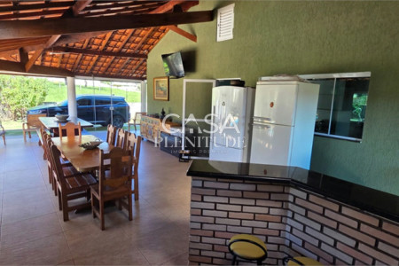 Casa em condomínio à venda ou para alugar com 3 quartos, sendo 1 suíte, em Village da Serra, Araçoiaba da Serra, SP