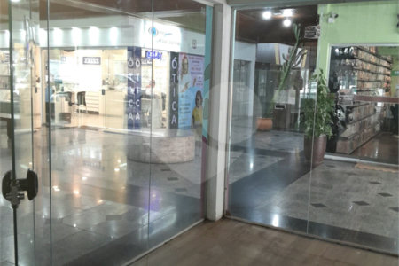 Loja para alugar em Vila Santo Antônio, Cotia, SP