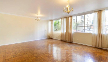 Apartamento à venda com 4 quartos, sendo 1 suíte,  em Jardim Paulista, São Paulo, SP