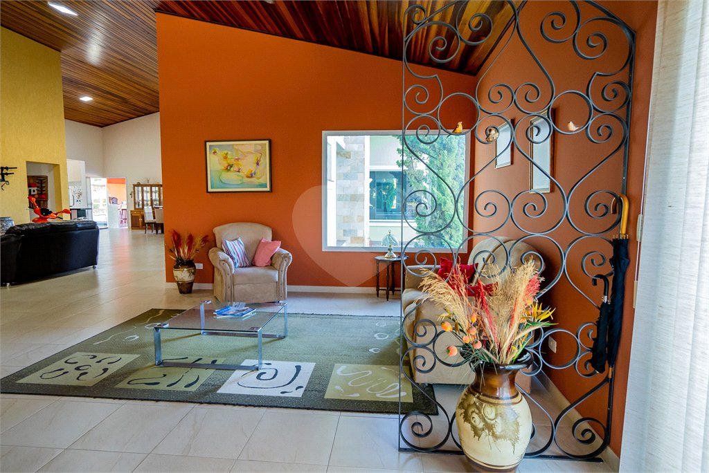 Casa à venda com 3 suítes em Parque Village Castelo, Itu, SP