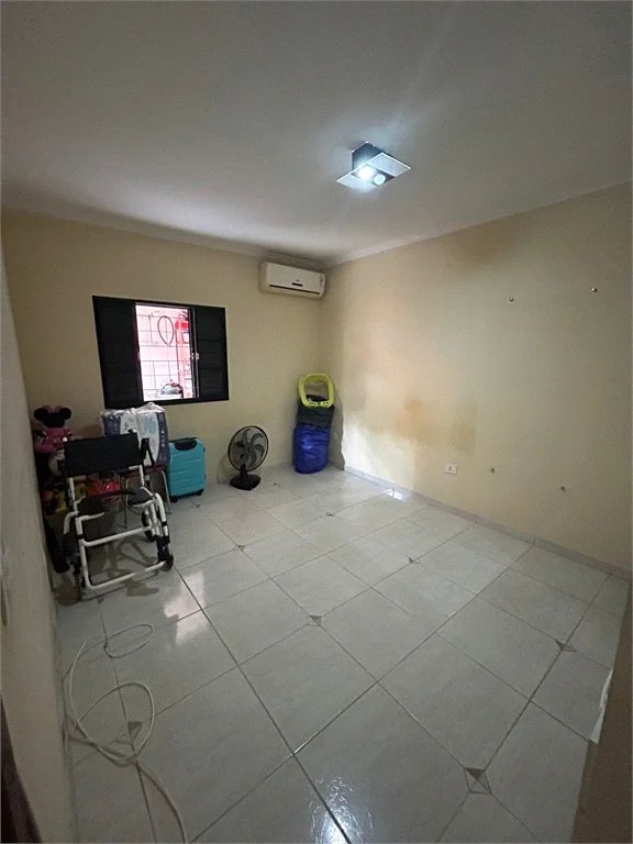 Casa à venda com 3 quartos em Conjunto Residencial Butantã, São Paulo, SP