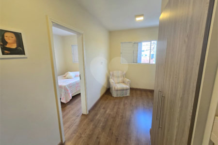 Casa à venda com 4 quartos, sendo 2 suítes,  em Vila Nastri, Itapetininga, SP
