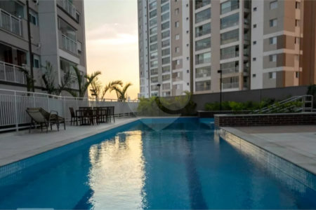 Apartamento à venda com 2 quartos, sendo 1 suíte, em Água Branca, São Paulo, SP