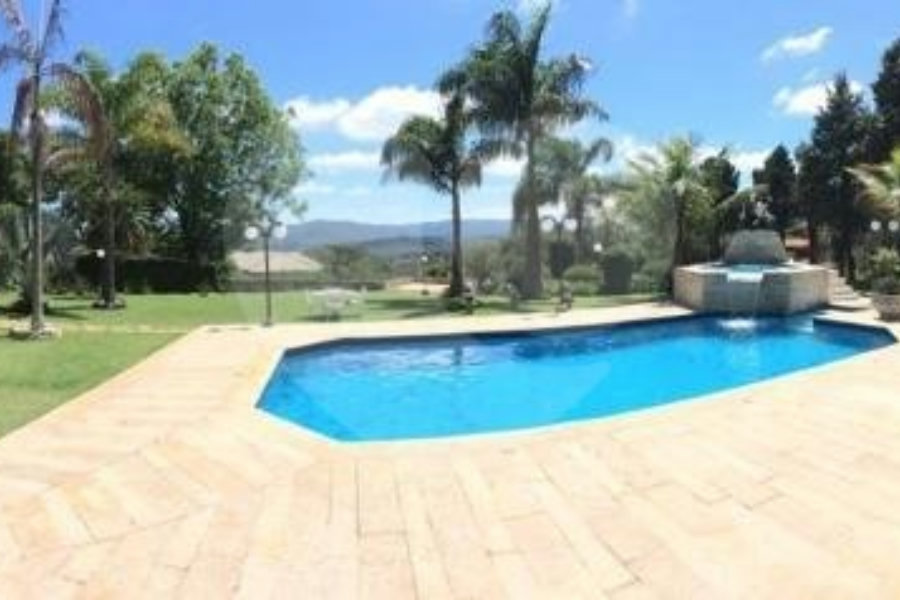 Casa à venda com 3 suítes no condomínio Alpes Caieras, Caieiras - SP